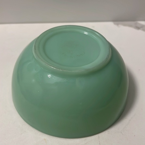 Fire King Ware 5” Jadeite Green Small Bowl - Picture 2 of 3
